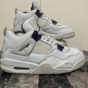 Jordan 4 Retro Metallic Purple Size 7.5